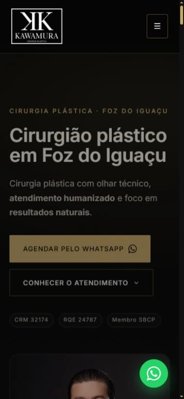 Abertura do site no celular com título, botões e navegação recolhida.