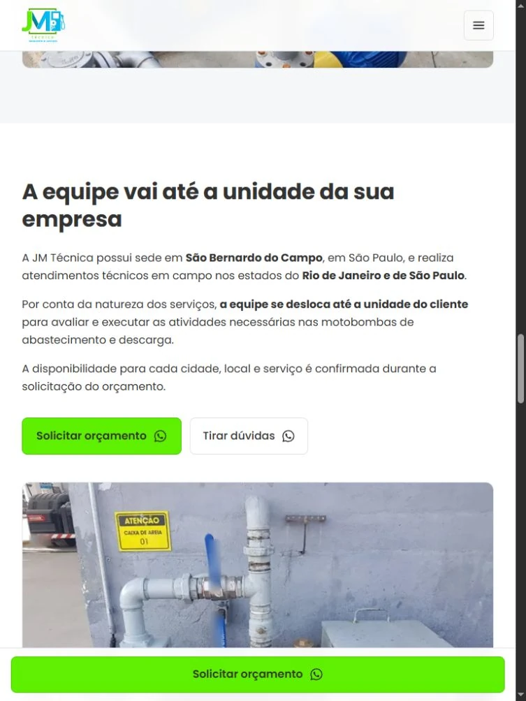 Atendimento em campo da JM no tablet, com explicação, botões e fotografia em sequência vertical.